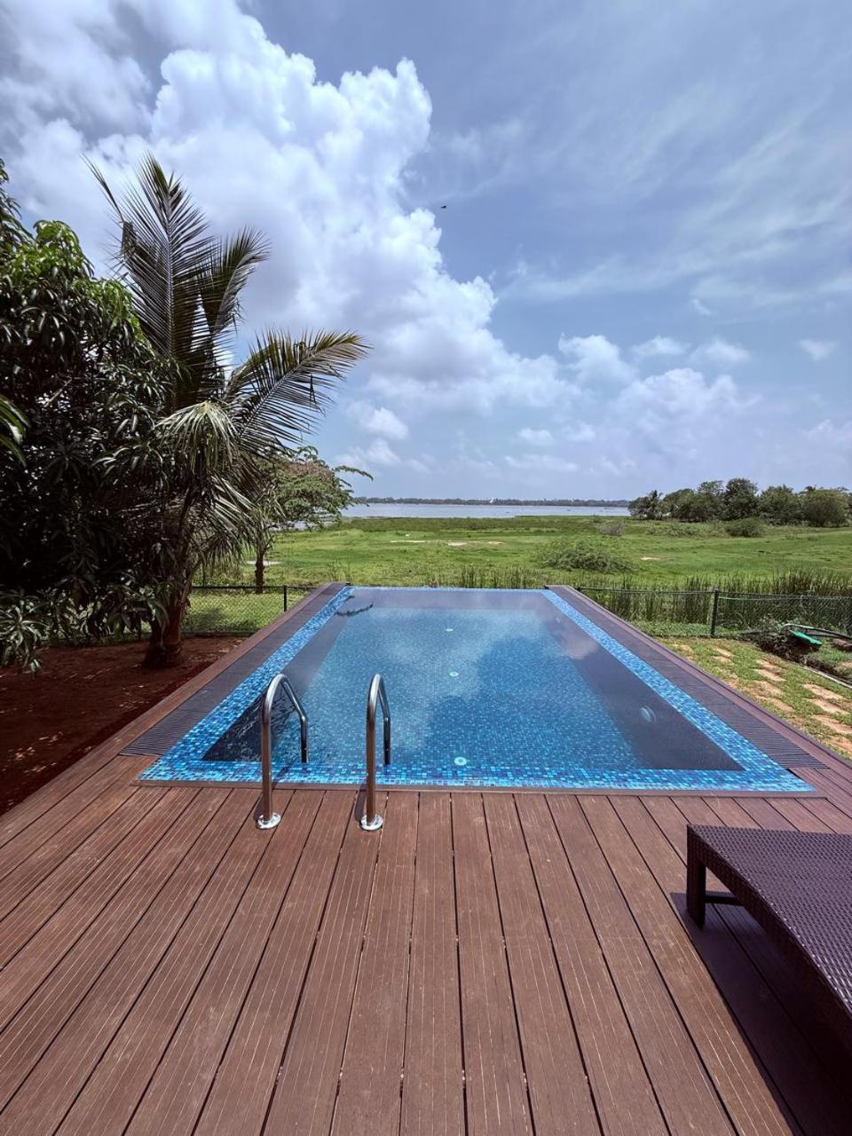 Villa Blue Wild Tissamaharama Exterior foto